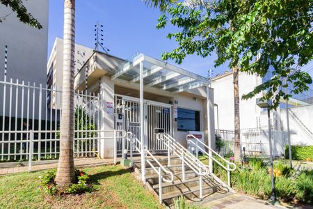 Fachada de apartamento para alugar com 1 quarto, 35m² em Vila Palmeiras, São Paulo