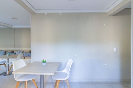 Apartamento à venda com 35m², 1 quarto e sem vaga Apartamento à venda com 35m², 1 quarto e sem vagaÁrea comum - Salão de festas