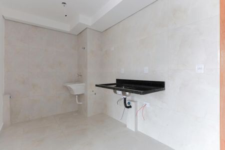 Apartamento para alugar com 33m², 2 quartos e sem vaga Apartamento para alugar com 33m², 2 quartos e sem vagaCozinha e área de serviço