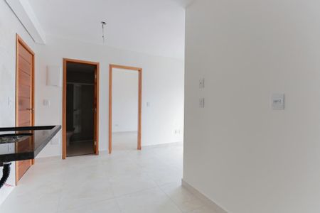 Apartamento para alugar com 33m², 2 quartos e sem vaga Apartamento para alugar com 33m², 2 quartos e sem vagaCozinha e área de serviço