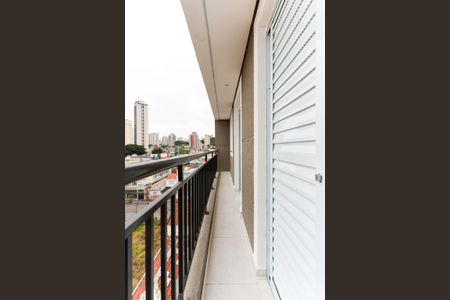 Apartamento para alugar com 33m², 2 quartos e sem vaga Apartamento para alugar com 33m², 2 quartos e sem vagaVaranda da sala e quarto 1
