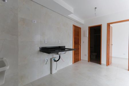 Apartamento para alugar com 33m², 2 quartos e sem vaga Apartamento para alugar com 33m², 2 quartos e sem vagaCozinha e área de serviço