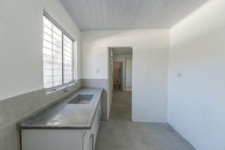 Cozinha de casa para alugar com 2 quartos, 50m² em Vila Água Funda, São Paulo