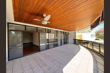 Sala de apartamento à venda com 3 quartos, 150m² em Recreio dos Bandeirantes, Rio de Janeiro