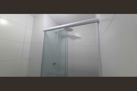 Banheiro da Suíte de kitnet/studio à venda com 1 quarto, 27m² em Vila Butantã, São Paulo