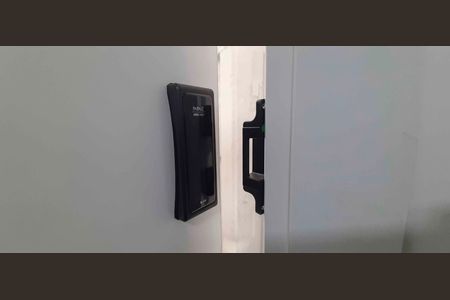 Studio à venda com 27m², 1 quarto e sem vaga Studio à venda com 27m², 1 quarto e sem vagaFechadura Eletrônica