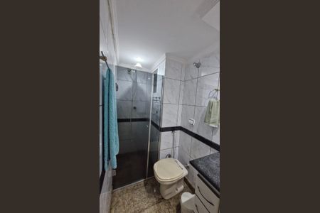 Apartamento para alugar com 46m², 2 quartos e sem vaga Apartamento para alugar com 46m², 2 quartos e sem vagaBanheiro