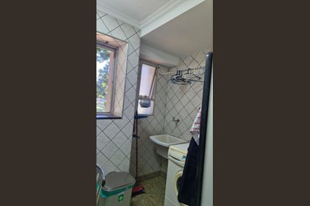 Apartamento para alugar com 46m², 2 quartos e sem vaga Apartamento para alugar com 46m², 2 quartos e sem vagaBanheiro