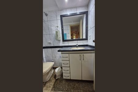 Apartamento para alugar com 46m², 2 quartos e sem vaga Apartamento para alugar com 46m², 2 quartos e sem vagaBanheiro