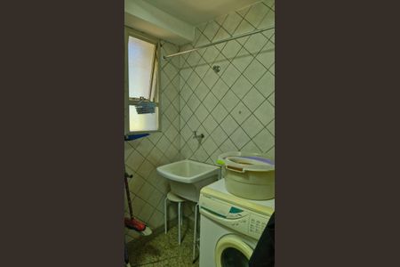 Apartamento para alugar com 46m², 2 quartos e sem vaga Apartamento para alugar com 46m², 2 quartos e sem vagaBanheiro