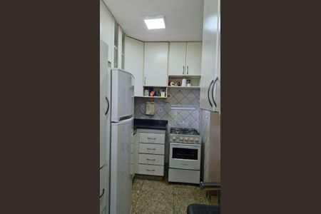 Apartamento para alugar com 46m², 2 quartos e sem vaga Apartamento para alugar com 46m², 2 quartos e sem vagaCozinha