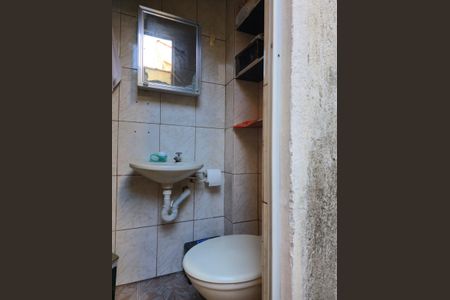 Casa para alugar com 72m², 2 quartos e sem vaga Casa para alugar com 72m², 2 quartos e sem vagaLavabo de Serviço