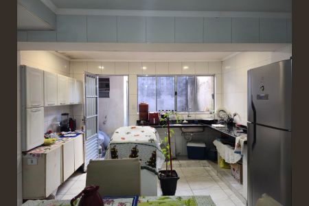 Casa para alugar com 72m², 2 quartos e sem vaga Casa para alugar com 72m², 2 quartos e sem vagaCozinha