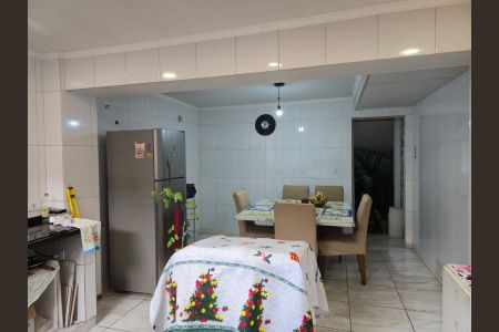 Casa para alugar com 72m², 2 quartos e sem vaga Casa para alugar com 72m², 2 quartos e sem vagaCozinha