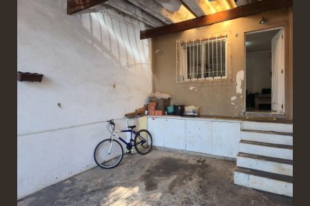 Casa para alugar com 72m², 2 quartos e sem vaga
