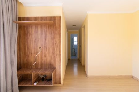 Sala de apartamento para alugar com 2 quartos, 45m² em Jardim Central, Cotia
