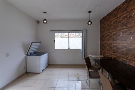 Apartamento para alugar com 45m², 2 quartos e 1 vaga Apartamento para alugar com 45m², 2 quartos e 1 vagaÁrea comum - Salão de festas