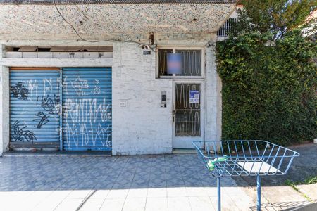 Apartamento à venda com 103m², 2 quartos e sem vaga Apartamento à venda com 103m², 2 quartos e sem vagaFachada do condomínio + plaquinha