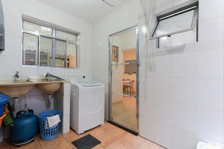 Apartamento à venda com 103m², 2 quartos e sem vaga Apartamento à venda com 103m², 2 quartos e sem vagaÁrea de Serviço