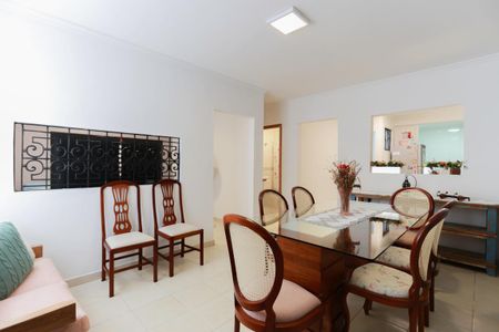 Apartamento à venda com 103m², 2 quartos e sem vaga Apartamento à venda com 103m², 2 quartos e sem vagaSala de jantar