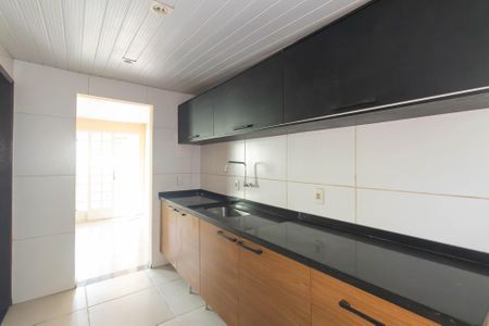 Casa para alugar com 90m², 3 quartos e 1 vaga Casa para alugar com 90m², 3 quartos e 1 vagaCozinha