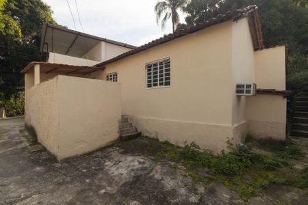 Área comum de casa para alugar com 3 quartos, 90m² em Venda da Cruz, São Gonçalo