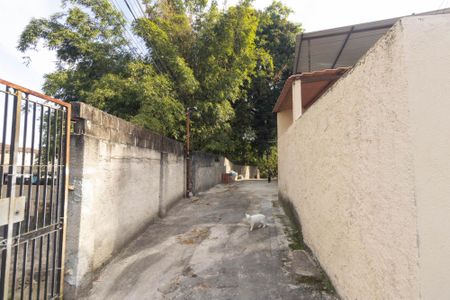 Área comum de casa para alugar com 3 quartos, 90m² em Venda da Cruz, São Gonçalo