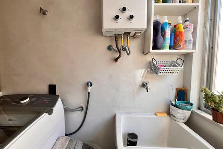 Apartamento à venda com 81m², 2 quartos e 2 vagas Apartamento à venda com 81m², 2 quartos e 2 vagasÁrea de Serviço