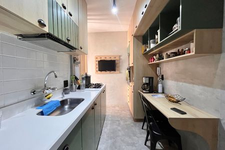 Apartamento à venda com 81m², 2 quartos e 2 vagas Apartamento à venda com 81m², 2 quartos e 2 vagasCozinha