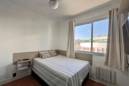 Apartamento à venda com 81m², 2 quartos e 2 vagas Apartamento à venda com 81m², 2 quartos e 2 vagasQuarto 1