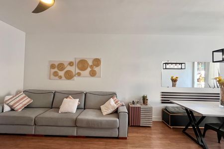 Apartamento à venda com 81m², 2 quartos e 2 vagas Apartamento à venda com 81m², 2 quartos e 2 vagasSala