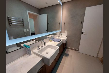 Apartamento à venda com 2 quartos, 150m² em Itaim Bibi, São Paulo