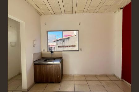 Apartamento para alugar com 40m², 2 quartos e sem vaga Apartamento para alugar com 40m², 2 quartos e sem vagaSala/Cozinha
