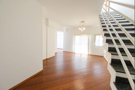 Apartamento para alugar com 297m², 3 quartos e 3 vagas Apartamento para alugar com 297m², 3 quartos e 3 vagasSala 1