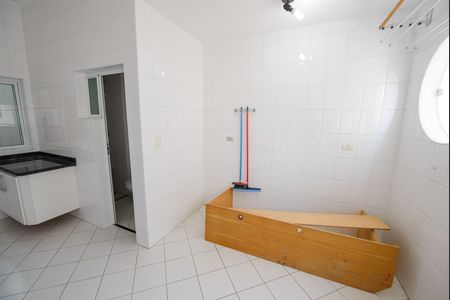 Área de Serviço de apartamento para alugar com 3 quartos, 297m² em Centro, Taubaté