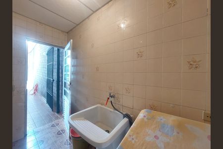Casa à venda com 120m², 2 quartos e 2 vagas Casa à venda com 120m², 2 quartos e 2 vagasÁrea de Serviço