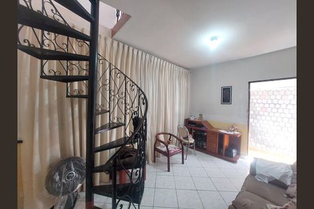 Casa à venda com 2 quartos, 120m² em Parque America, São Paulo