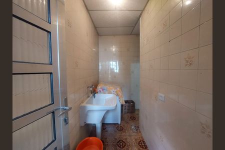 Casa à venda com 120m², 2 quartos e 2 vagas Casa à venda com 120m², 2 quartos e 2 vagasÁrea de Serviço