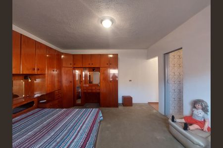 Casa à venda com 120m², 2 quartos e 2 vagas Casa à venda com 120m², 2 quartos e 2 vagasSuíte