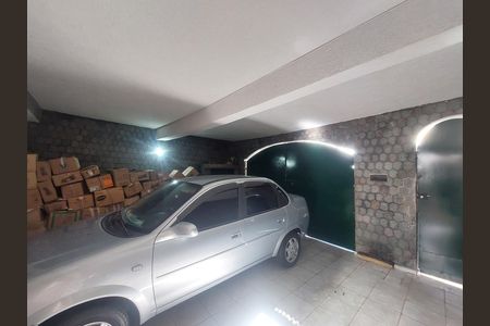 Casa à venda com 120m², 2 quartos e 2 vagas Casa à venda com 120m², 2 quartos e 2 vagasGaragem