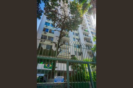 Apartamento para alugar com 67m², 2 quartos e 1 vaga