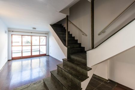 Sala de casa para alugar com 3 quartos, 250m² em Vila Ipojuca, São Paulo