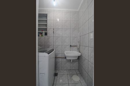 Apartamento à venda com 64m², 2 quartos e sem vaga Apartamento à venda com 64m², 2 quartos e sem vagaCozinha/Area de serviço