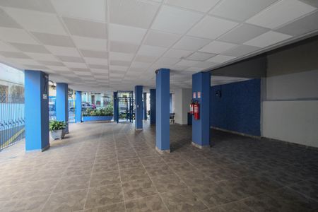 Apartamento à venda com 64m², 2 quartos e sem vaga Apartamento à venda com 64m², 2 quartos e sem vagaHall de entrada
