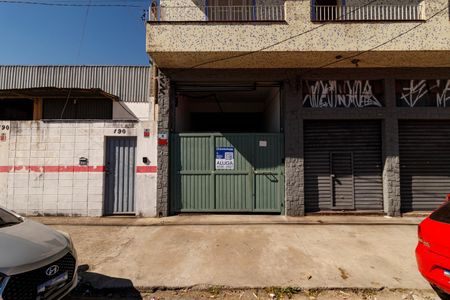 Casa para alugar com 400m², 1 quarto e sem vaga Casa para alugar com 400m², 1 quarto e sem vagaFachada