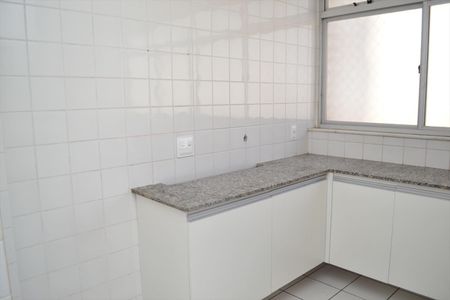 Apartamento para alugar com 75m², 2 quartos e 2 vagas