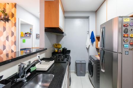 Cozinha de apartamento à venda com 2 quartos, 35m² em Vila Mira, São Paulo