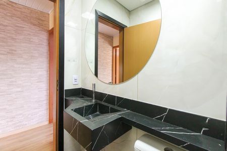 Casa para alugar com 117m², 2 quartos e 1 vagaBanheiro