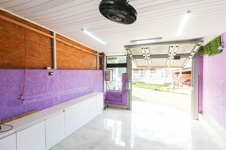 Garagem de casa para alugar com 2 quartos, 117m² em Rincão da Madalena, Gravataí