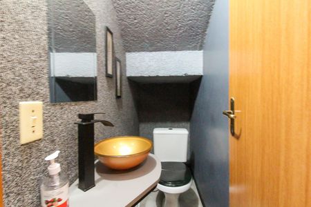 Casa para alugar com 117m², 2 quartos e 1 vagaLavabo
